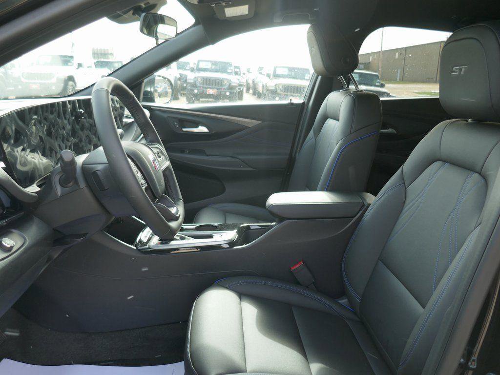New 2026 Buick Envista Sport Touring w/ Convenience I Package image 13