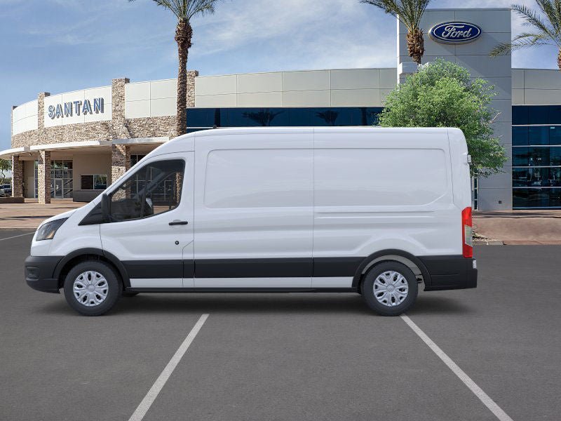 New 2025 Ford E-Transit 148 Medium Roof RWD image 3