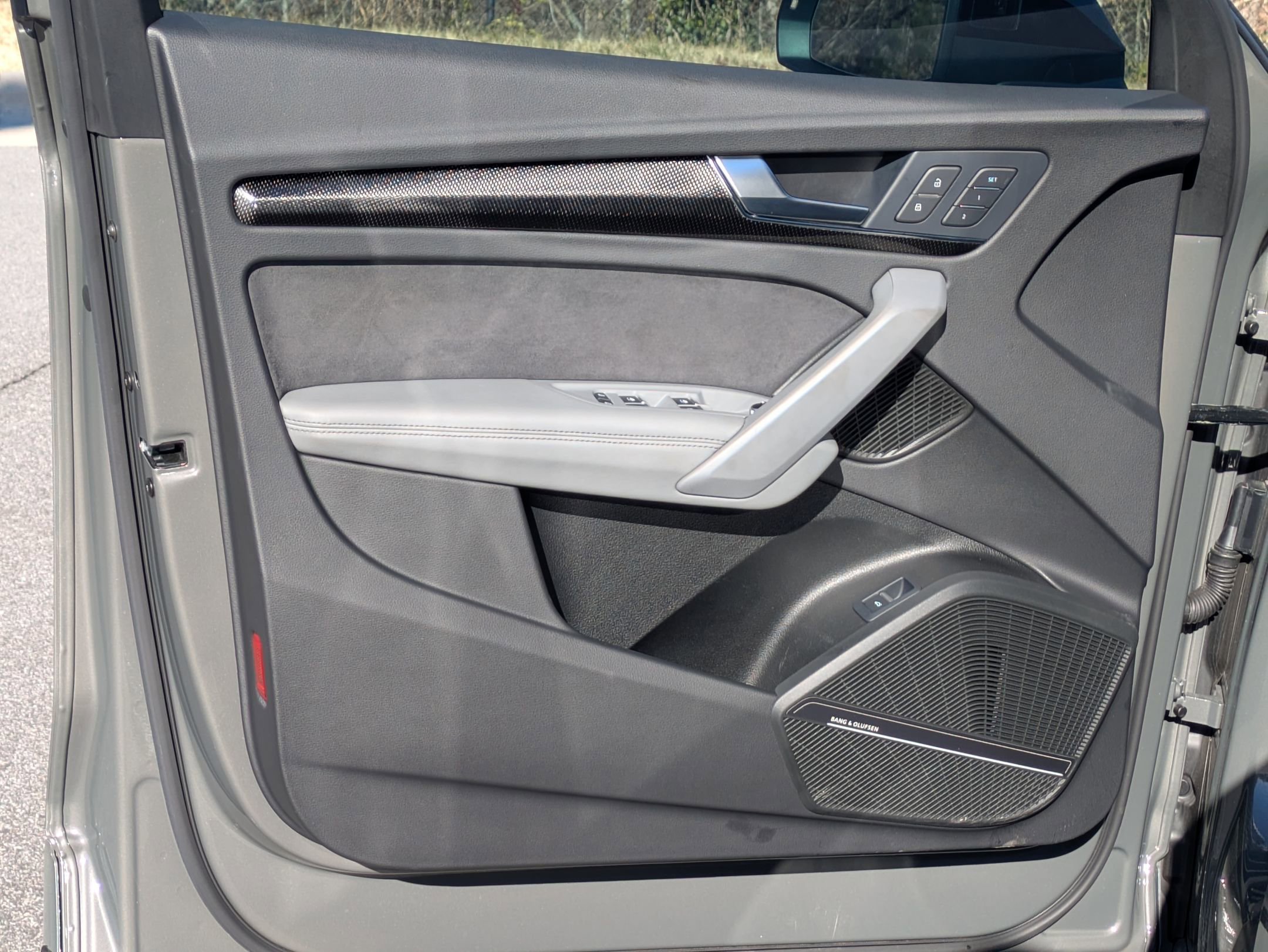 Used 2024 Audi SQ5 Premium Plus w/ Premium Plus Package image 19