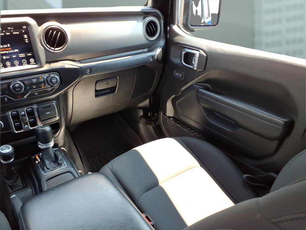 Certified 2023 Jeep Gladiator Sport AWD/4WD image 20