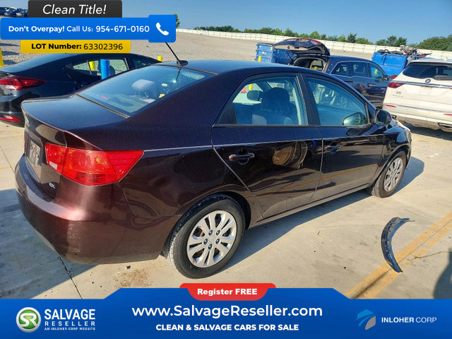Used 2011 Kia Forte EX w/ Fuel Economy Pkg FWD image 4