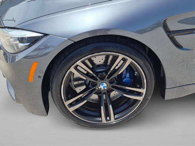 Used 2018 BMW M4 Convertible RWD image 24