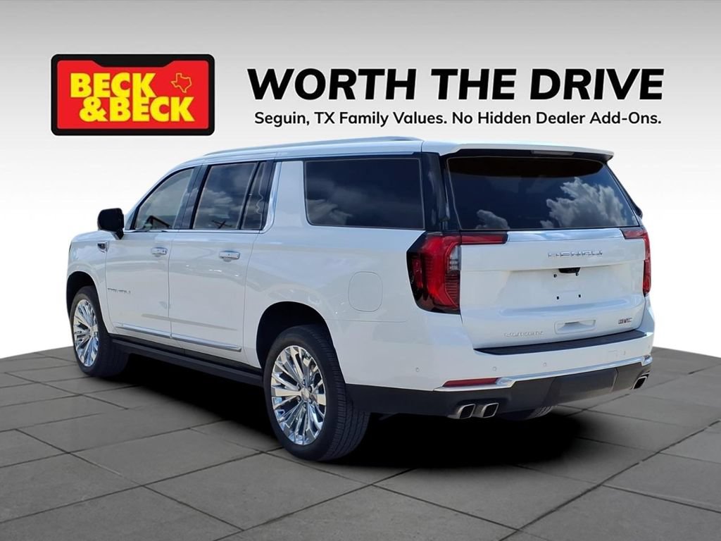 Used 2026 GMC Yukon XL Denali w/ Denali Reserve Package RWD image 7