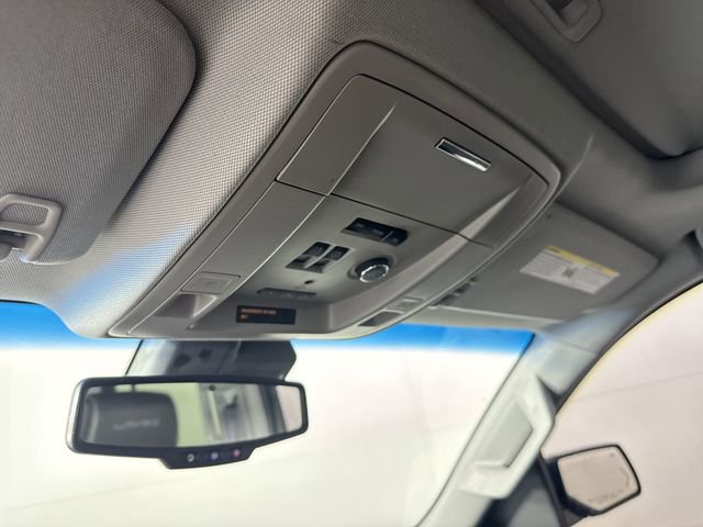 Used 2017 GMC Yukon Denali w/ Open Road Package image 10