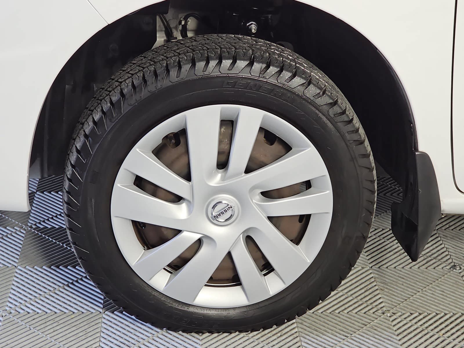 Used 2020 Nissan NV200 SV FWD image 10