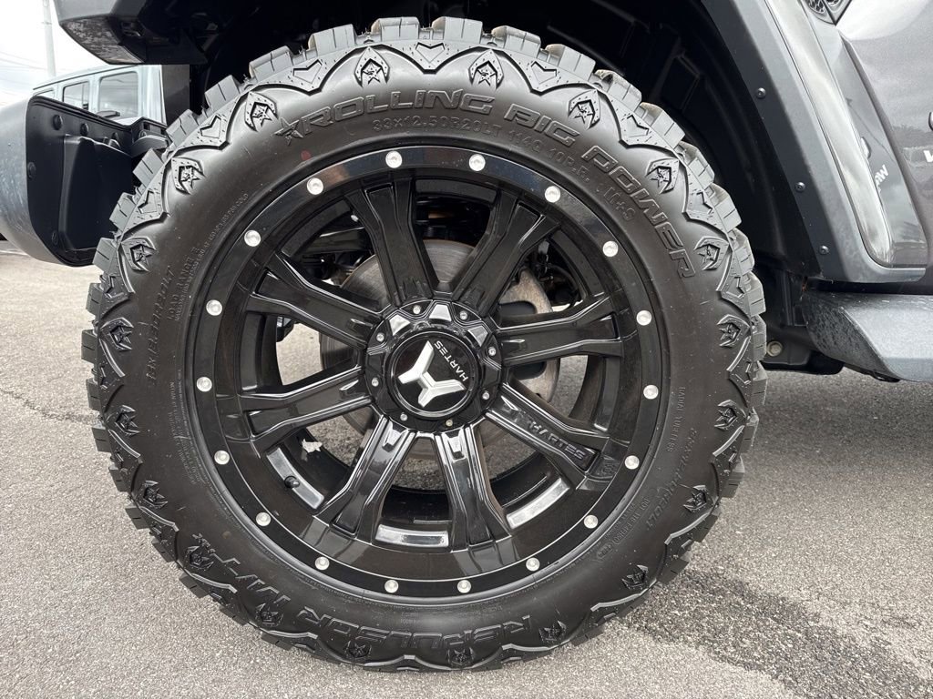 Used 2020 Jeep Wrangler Unlimited Sahara AWD/4WD image 14