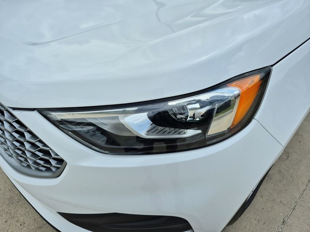 Used 2024 Ford Edge SE image 27