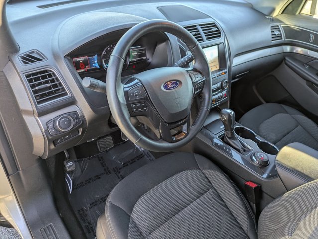Used 2019 Ford Explorer XLT w/ Equipment Group 201A image 10