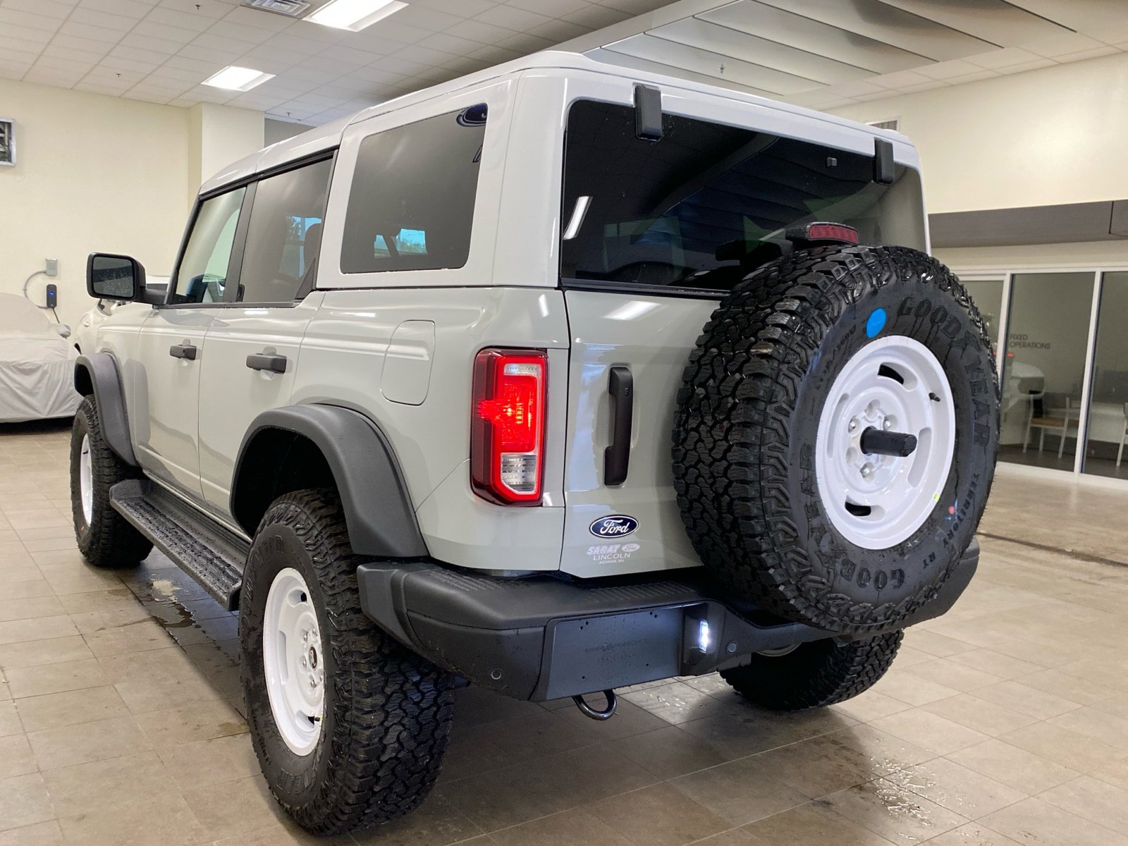 New 2026 Ford Bronco Heritage Edition AWD/4WD image 12