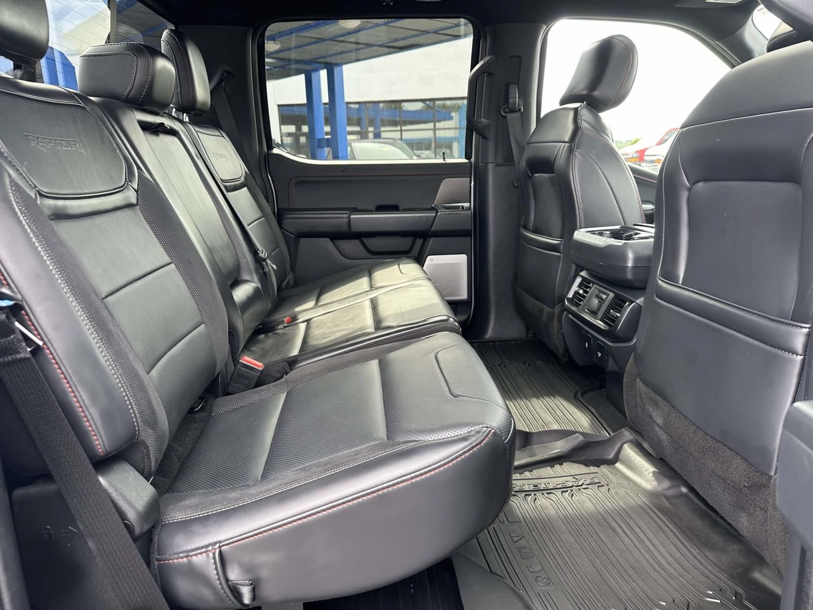 Used 2025 Ford F150 Raptor AWD/4WD image 27