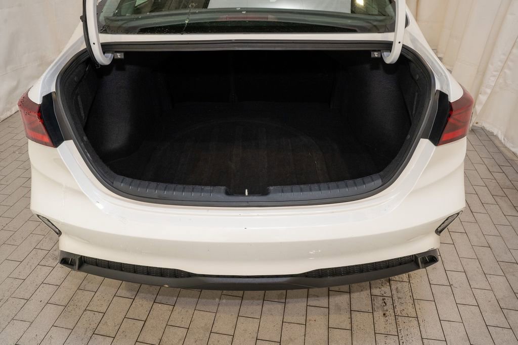 Used 2024 Kia Forte LXS image 5