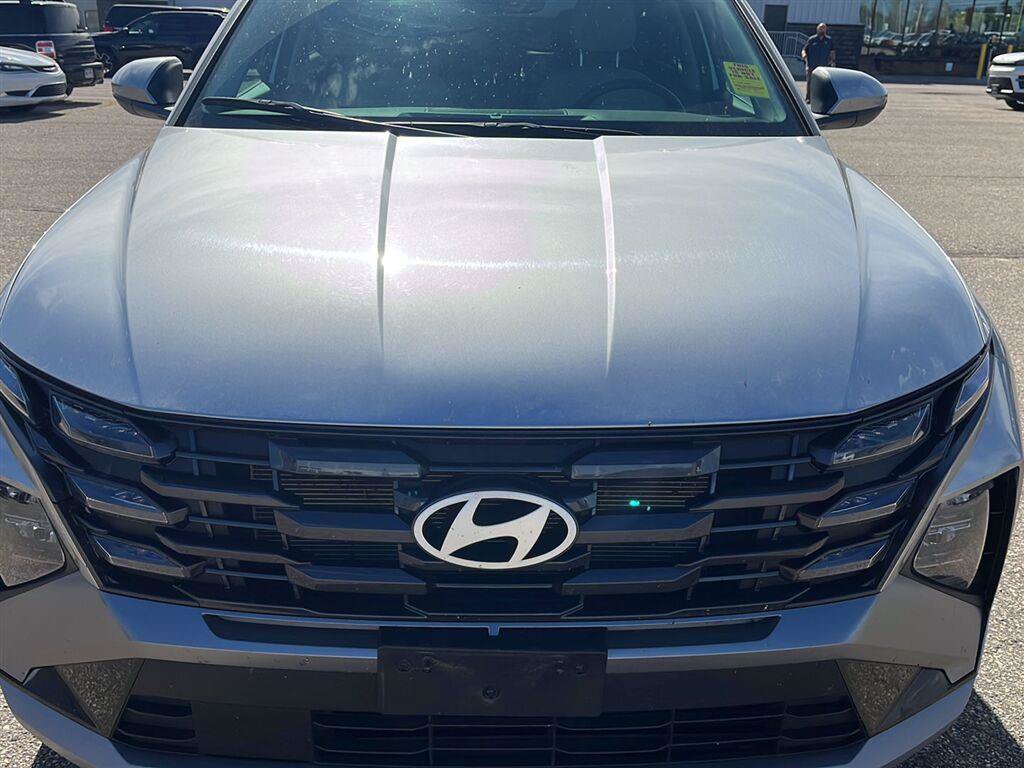 Certified 2025 Hyundai Tucson SEL AWD/4WD image 10