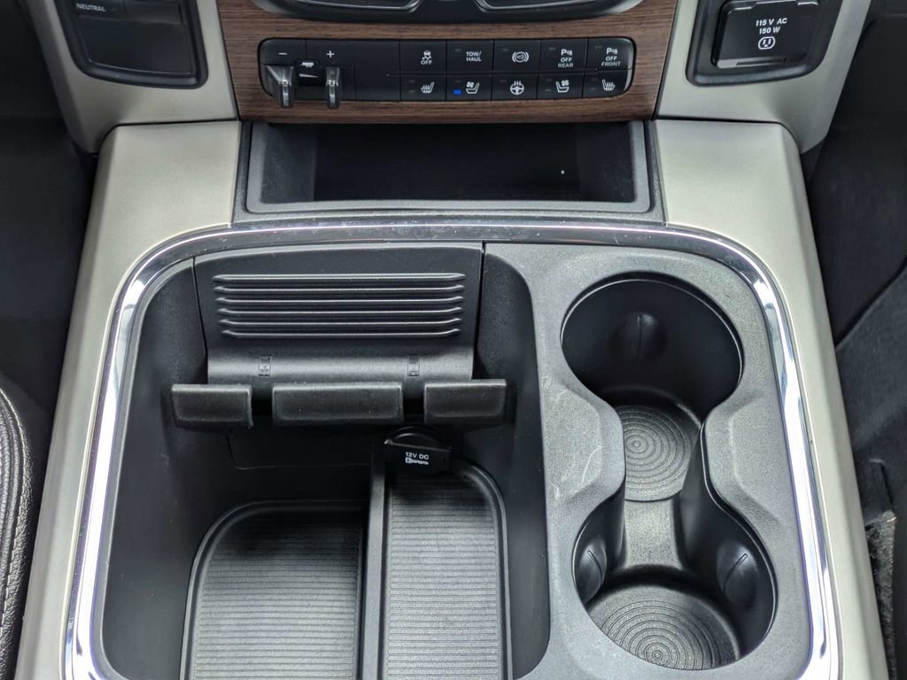 Used 2017 RAM 2500 Laramie w/ Sport Appearance Group AWD/4WD image 18