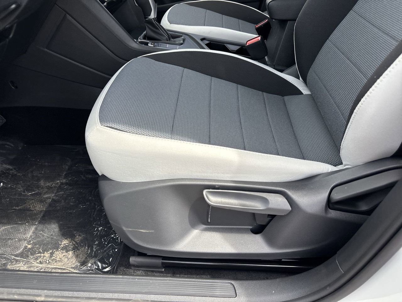 New 2026 Volkswagen Taos S image 16