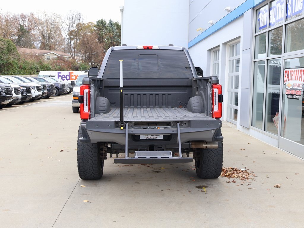Used 2023 Ford F250 Platinum w/ FX4 Off-Road Package image 35