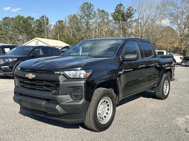 Used 2024 Chevrolet Colorado W/T RWD image 32