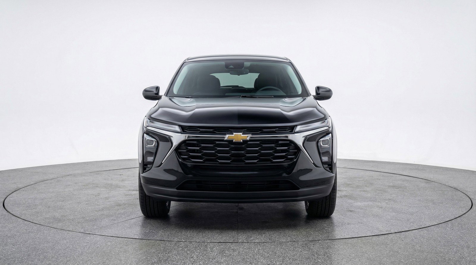 Used 2025 Chevrolet Equinox LT image 2