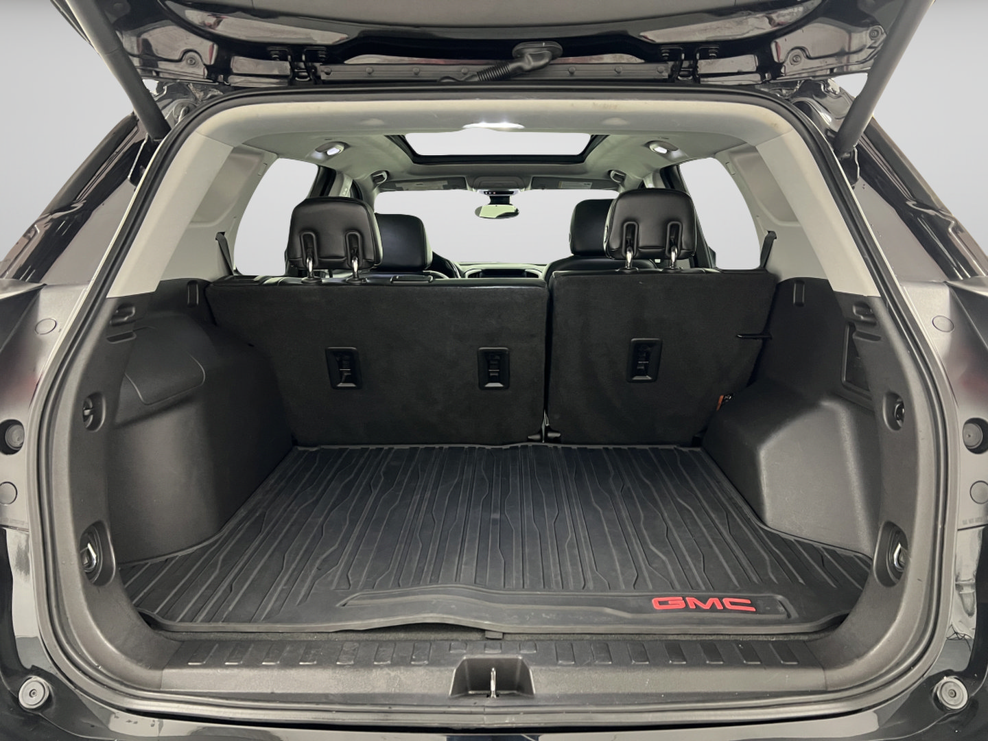 Used 2020 GMC Terrain SLT w/ Preferred Package FWD image 37