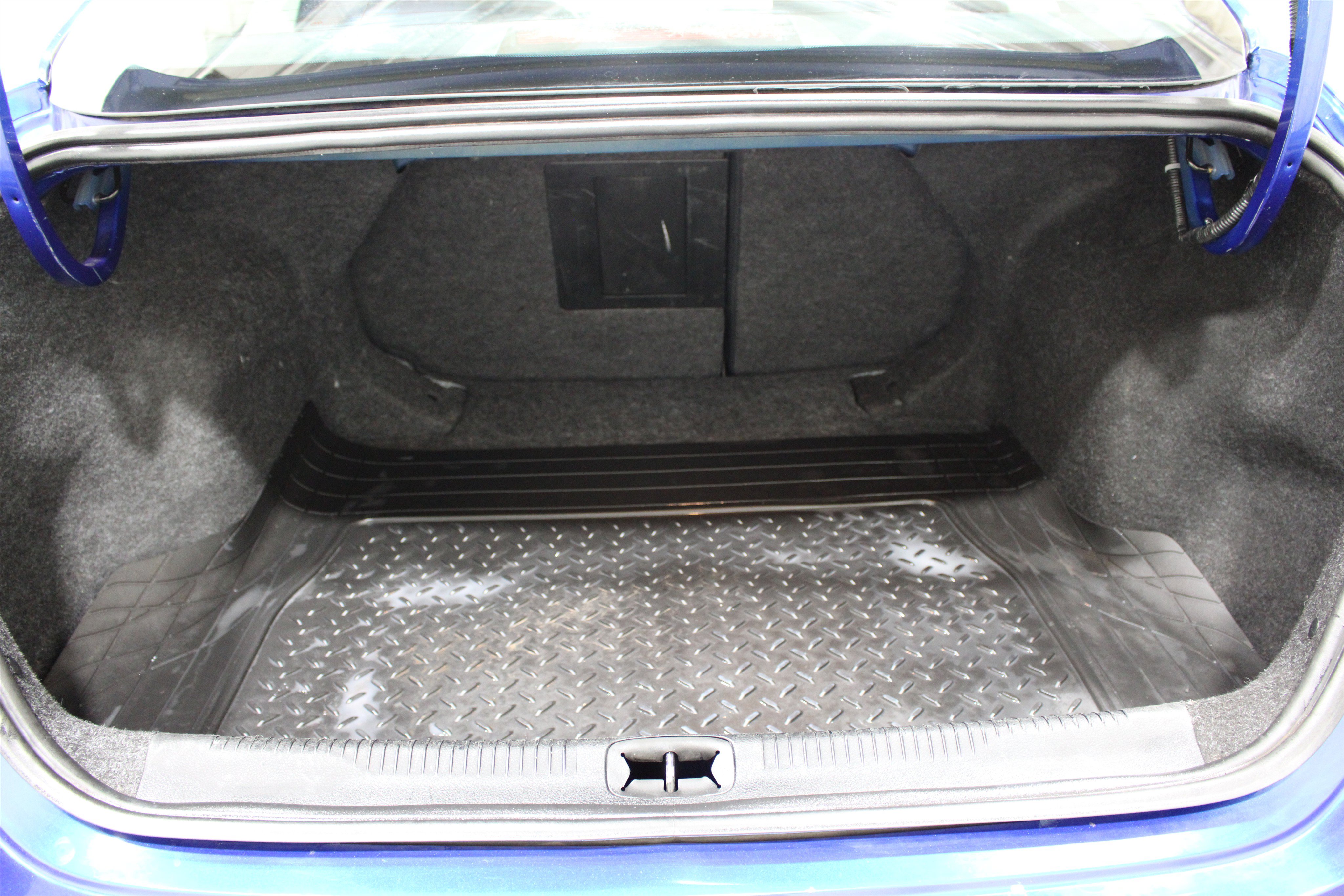Used 2015 Chrysler 200 Limited FWD image 18