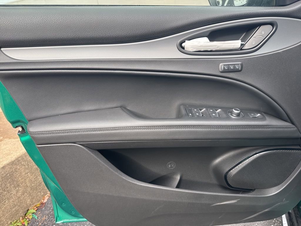 New 2025 Alfa Romeo Stelvio Sprint w/ Veloce Package image 12