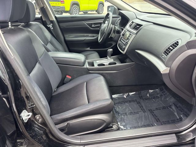 Used 2016 Nissan Altima 3.5 SR image 12