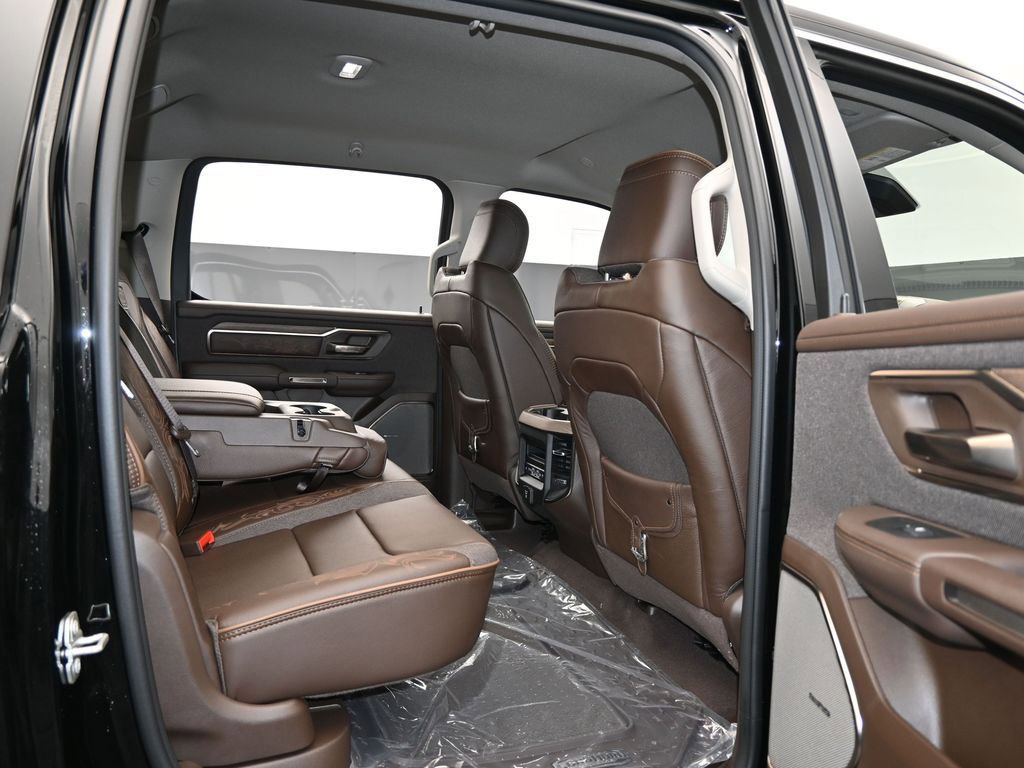 New 2025 RAM 1500 Limited image 27
