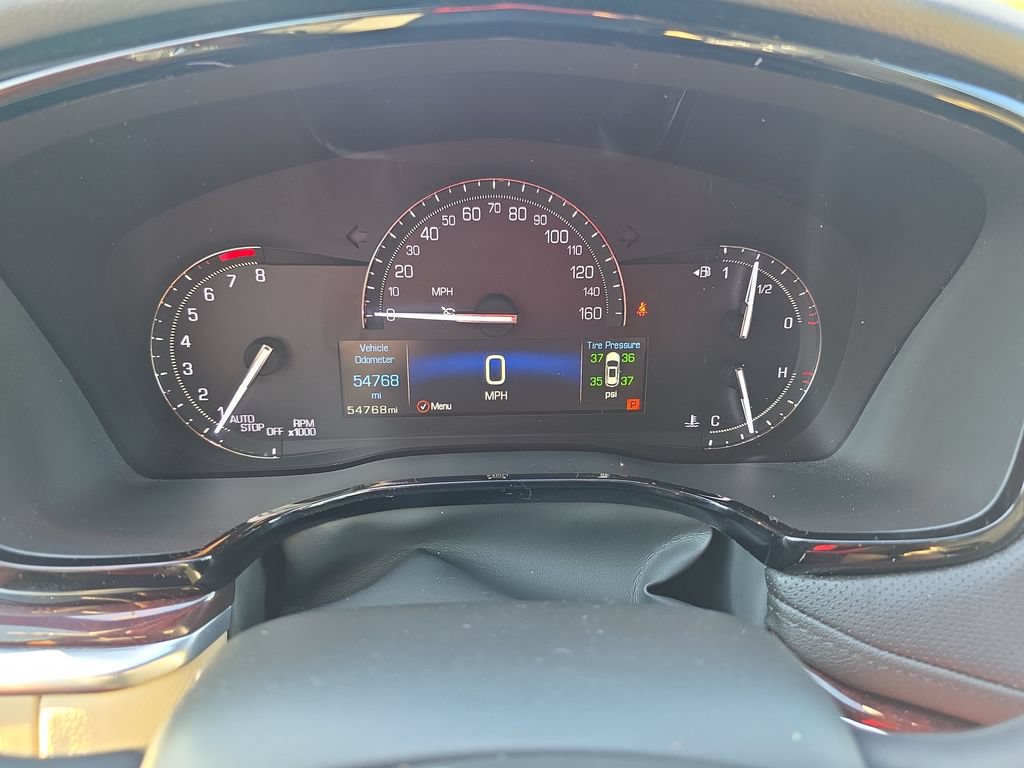 Used 2018 Cadillac XT5 Luxury w/ Driver Awareness Package AWD/4WD image 15