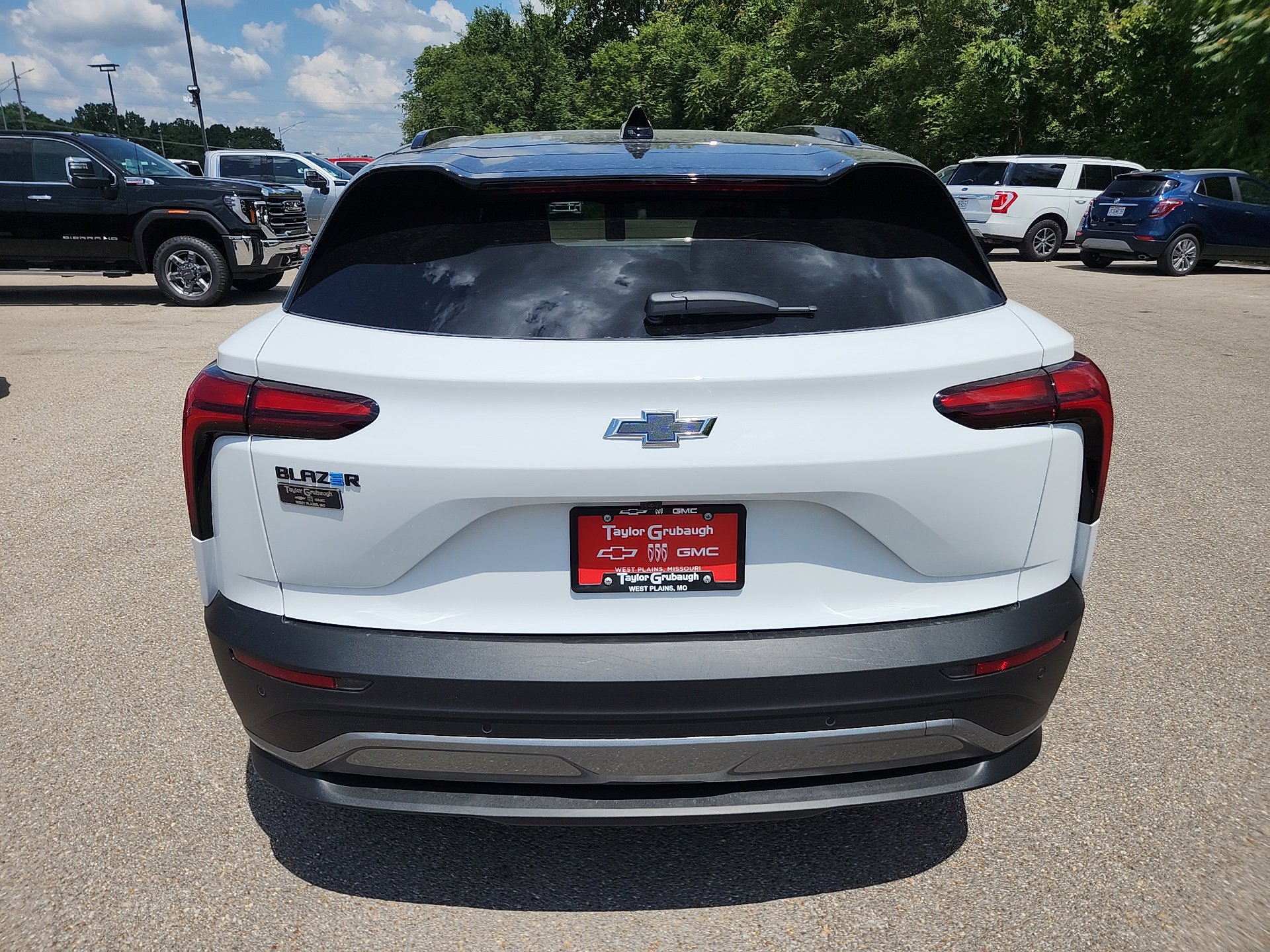 New 2025 Chevrolet Blazer EV LT w/ Super Cruise Package image 7