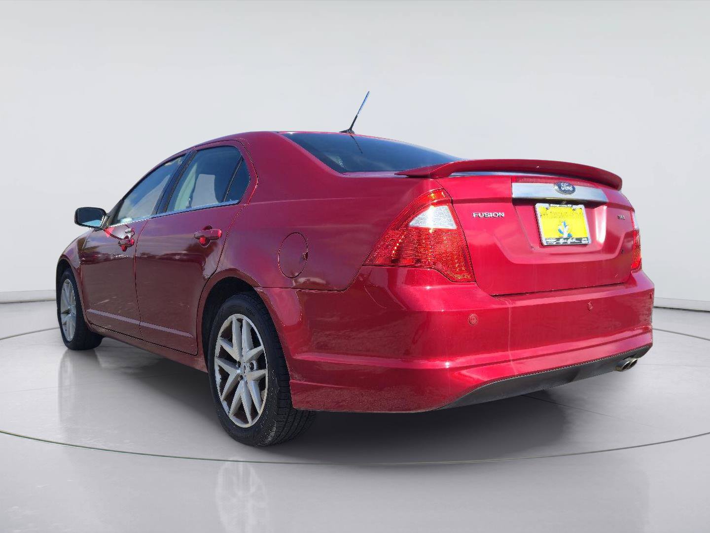 Used 2012 Ford Fusion SEL FWD image 3