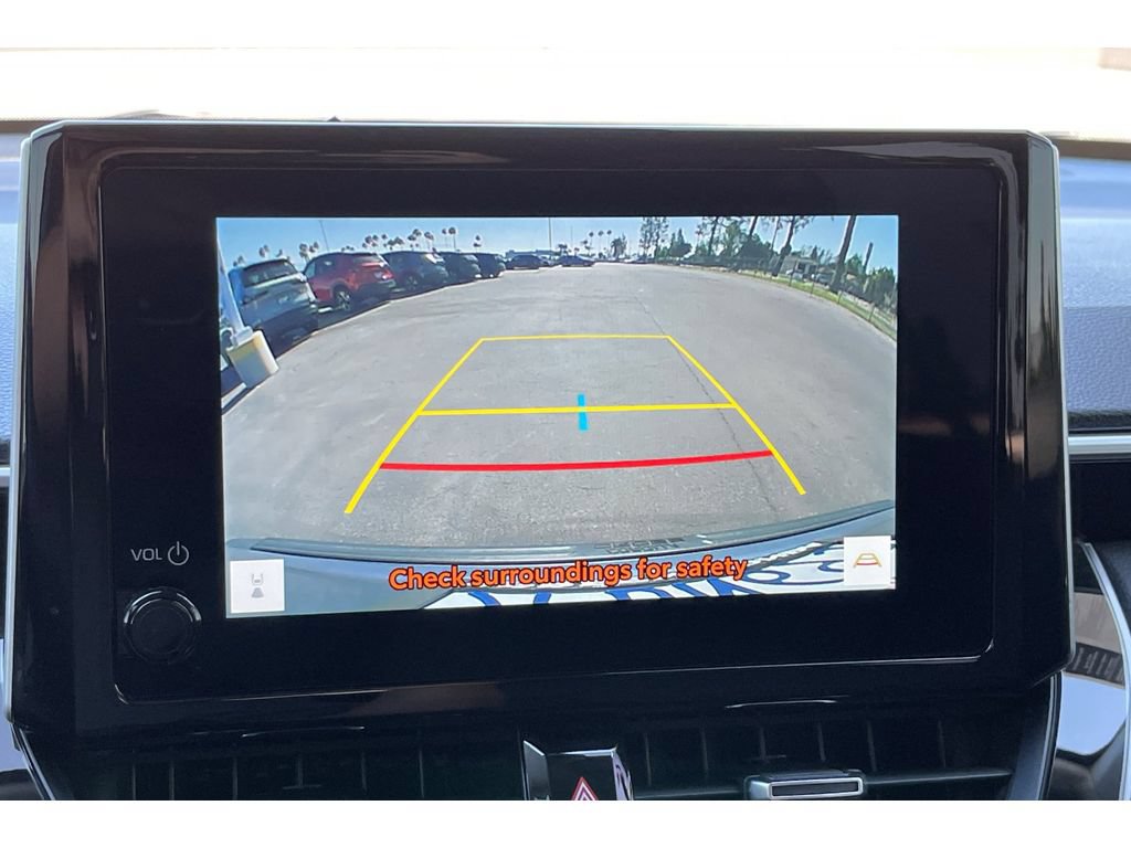 Used 2024 Toyota Corolla Cross XLE w/ Convenience Package FWD image 27