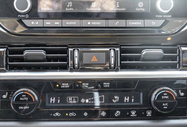 Used 2022 Nissan Pathfinder SV image 21