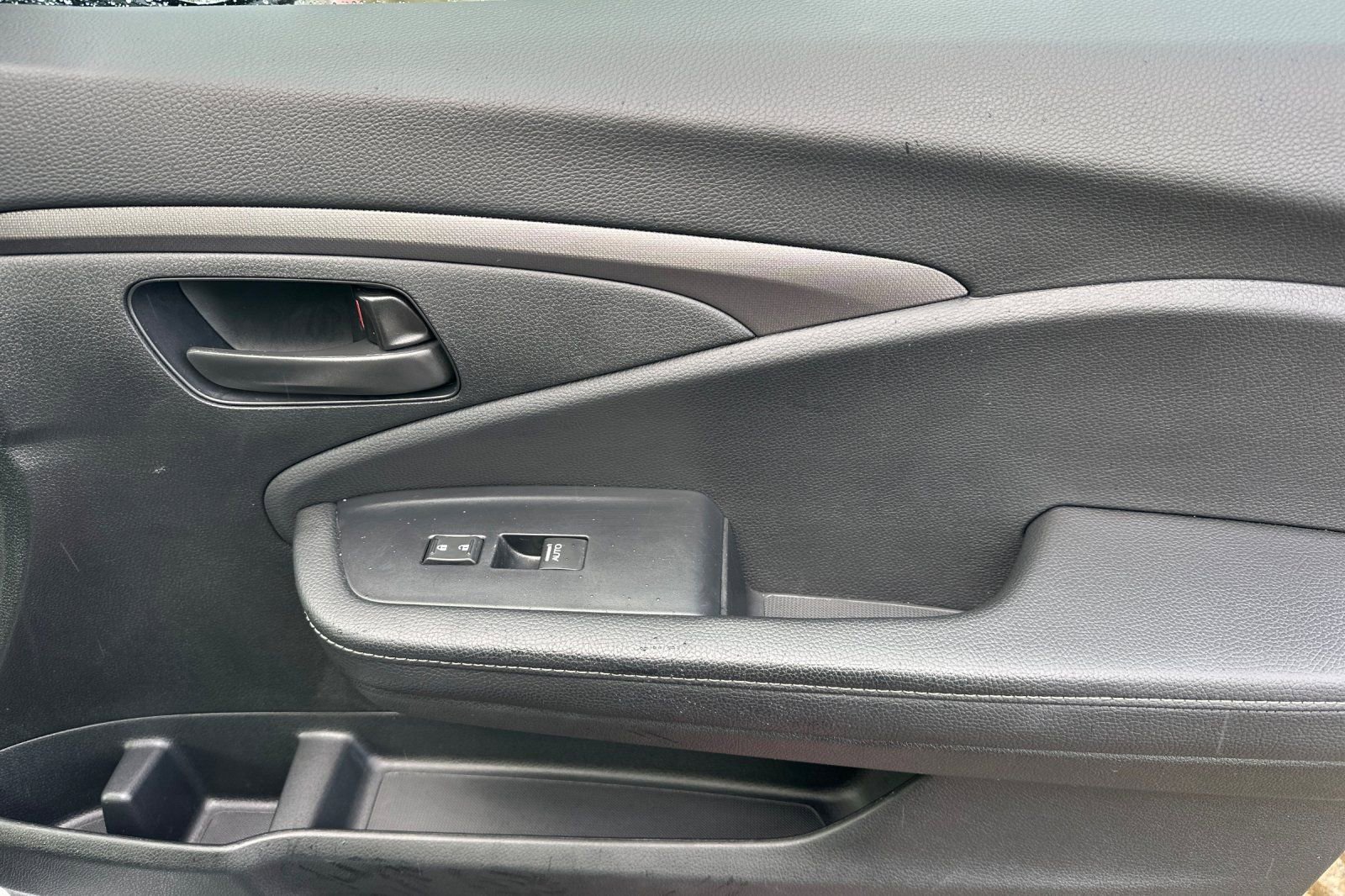 Used 2025 Honda Ridgeline Sport image 20