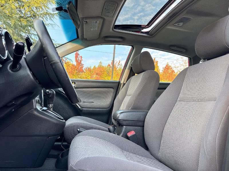 Used 2007 Toyota Matrix FWD image 13