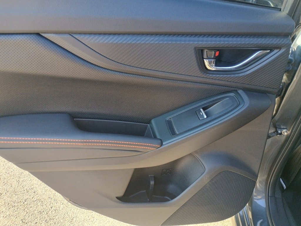 Certified 2021 Subaru Crosstrek 2.5i Limited w/ Moonroof Package 2 image 15