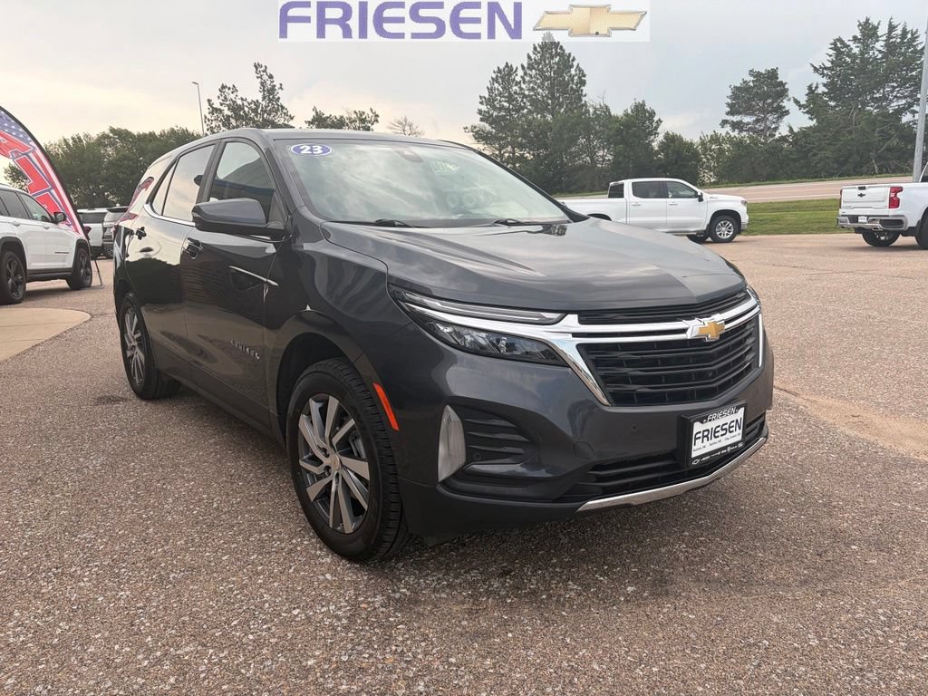 Used 2023 Chevrolet Equinox LT AWD/4WD image 7