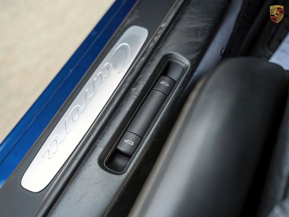 Used 2010 Porsche 911 Carrera 4 image 41