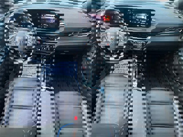 Used 2024 Buick Envista Sport Touring image 10