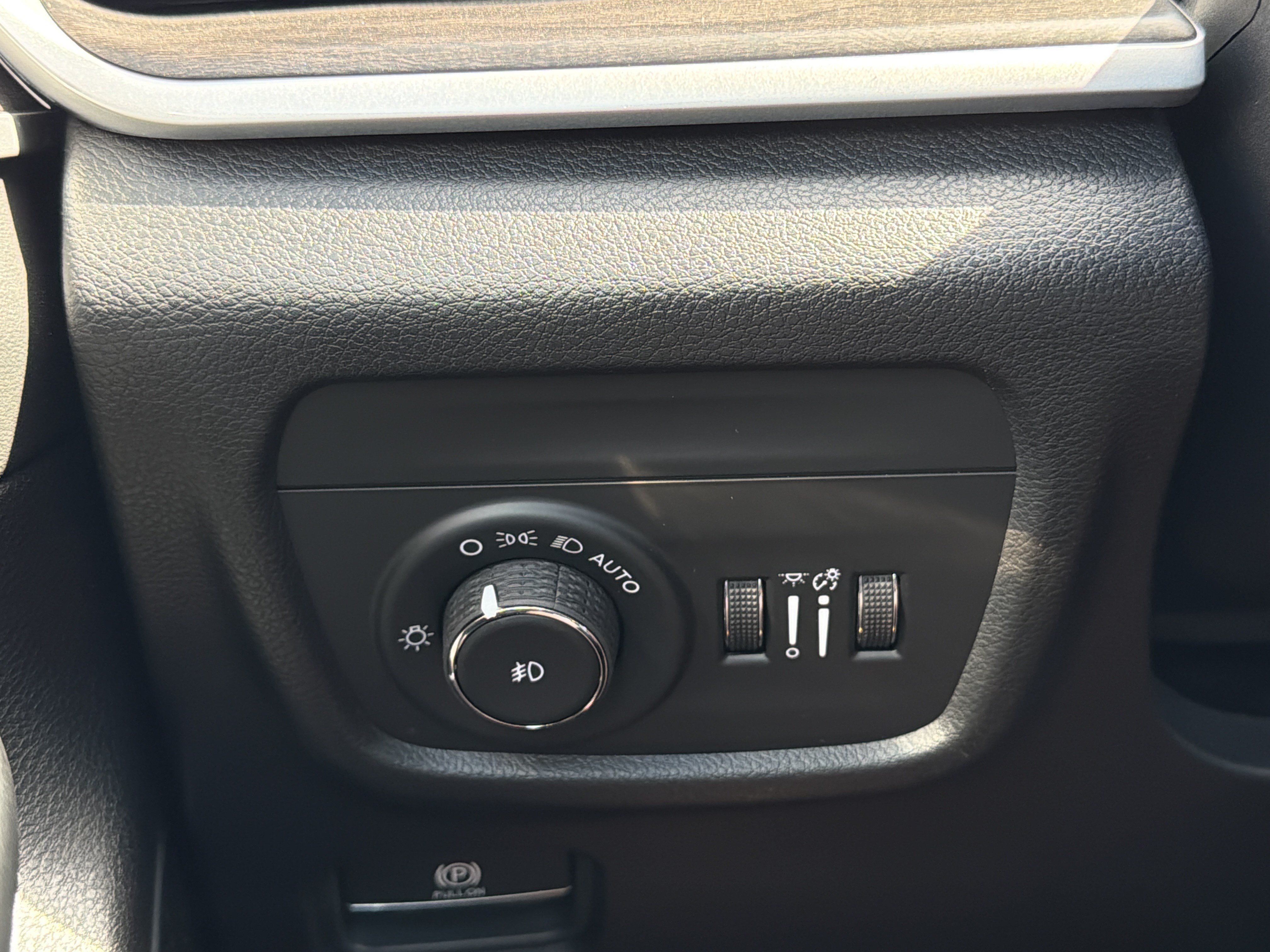 New 2026 Jeep Grand Cherokee L Limited AWD/4WD image 15