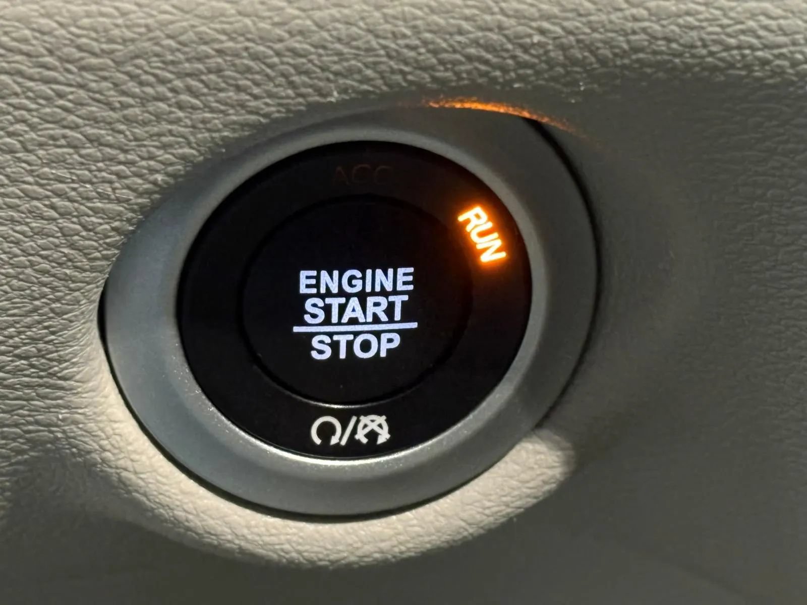 Used 2021 Chrysler Voyager Lxi FWD image 10
