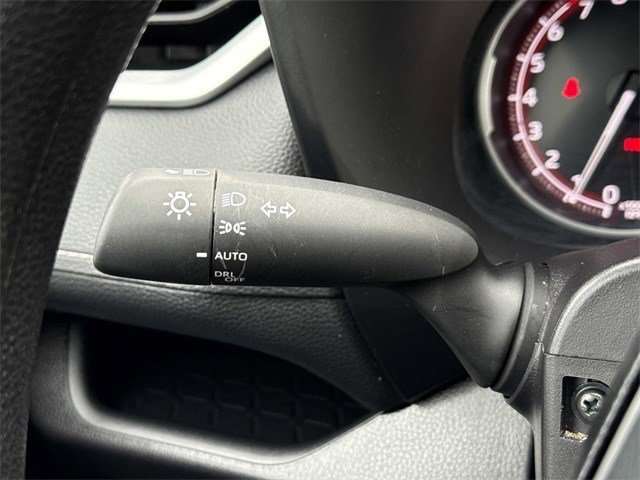 Used 2025 Toyota RAV4 XLE image 26