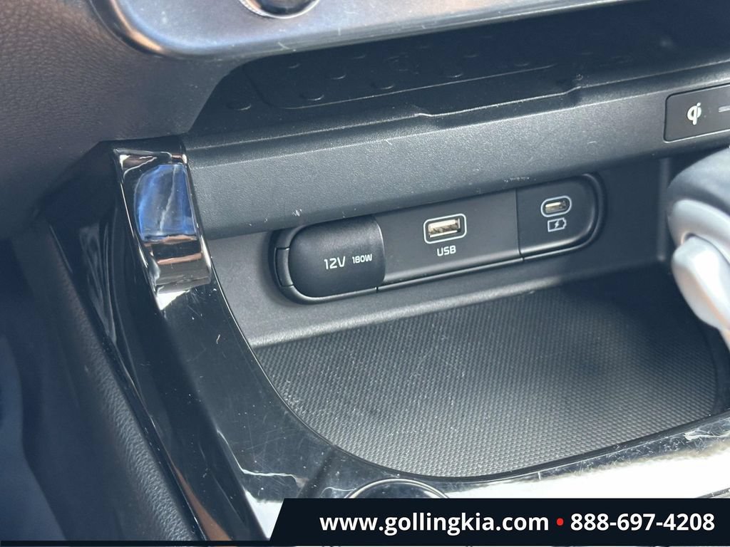 Certified 2024 Kia Seltos EX FWD image 26
