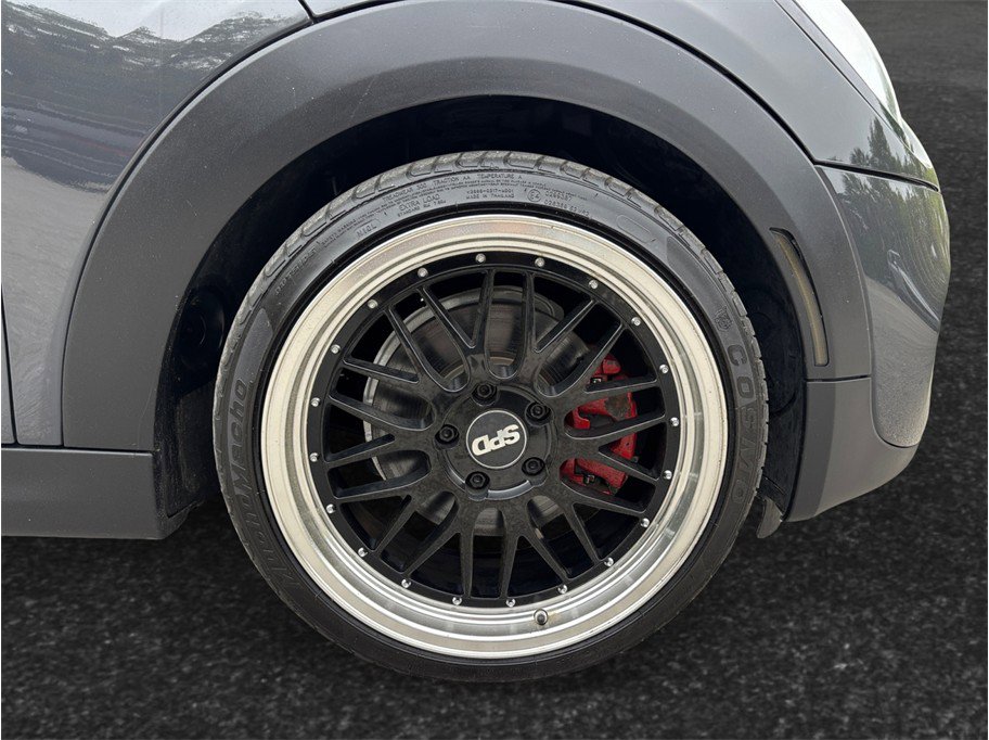 Used 2018 MINI Cooper S image 12