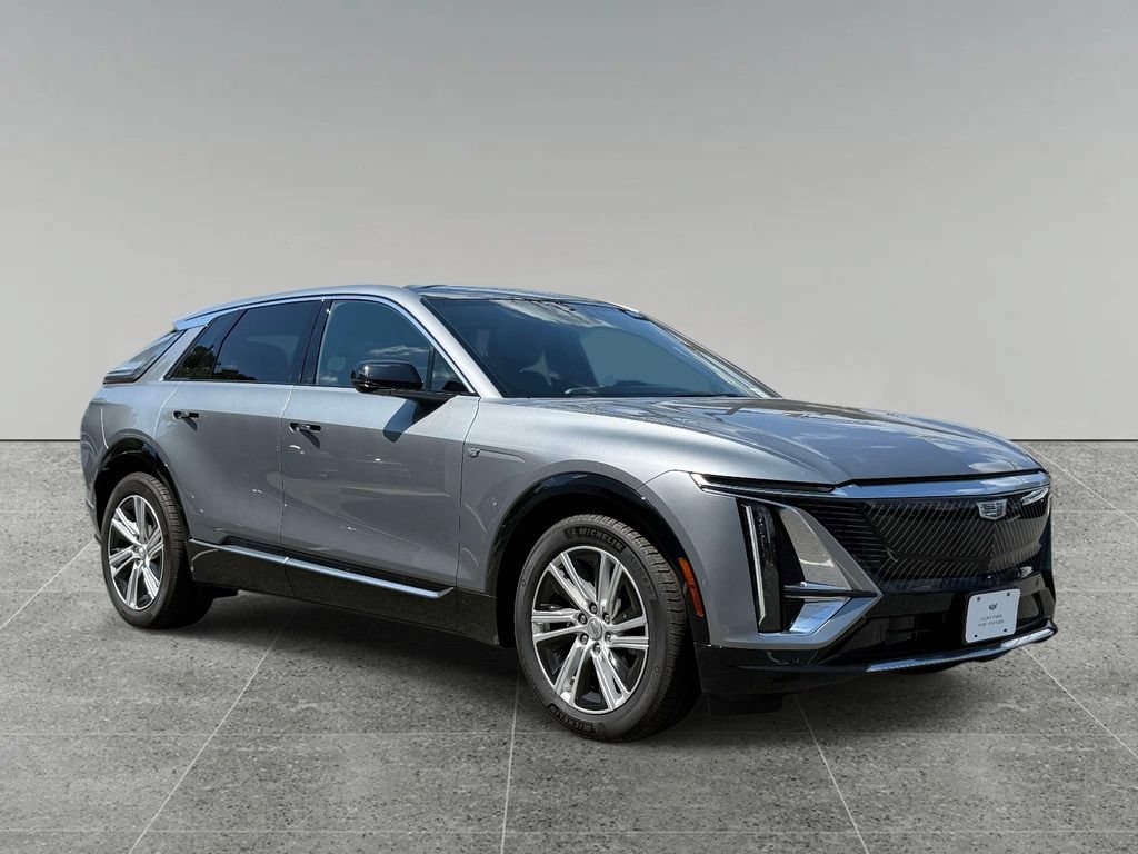 Used 2024 Cadillac Lyriq Tech w/ Driver Assist Package AWD/4WD image 9
