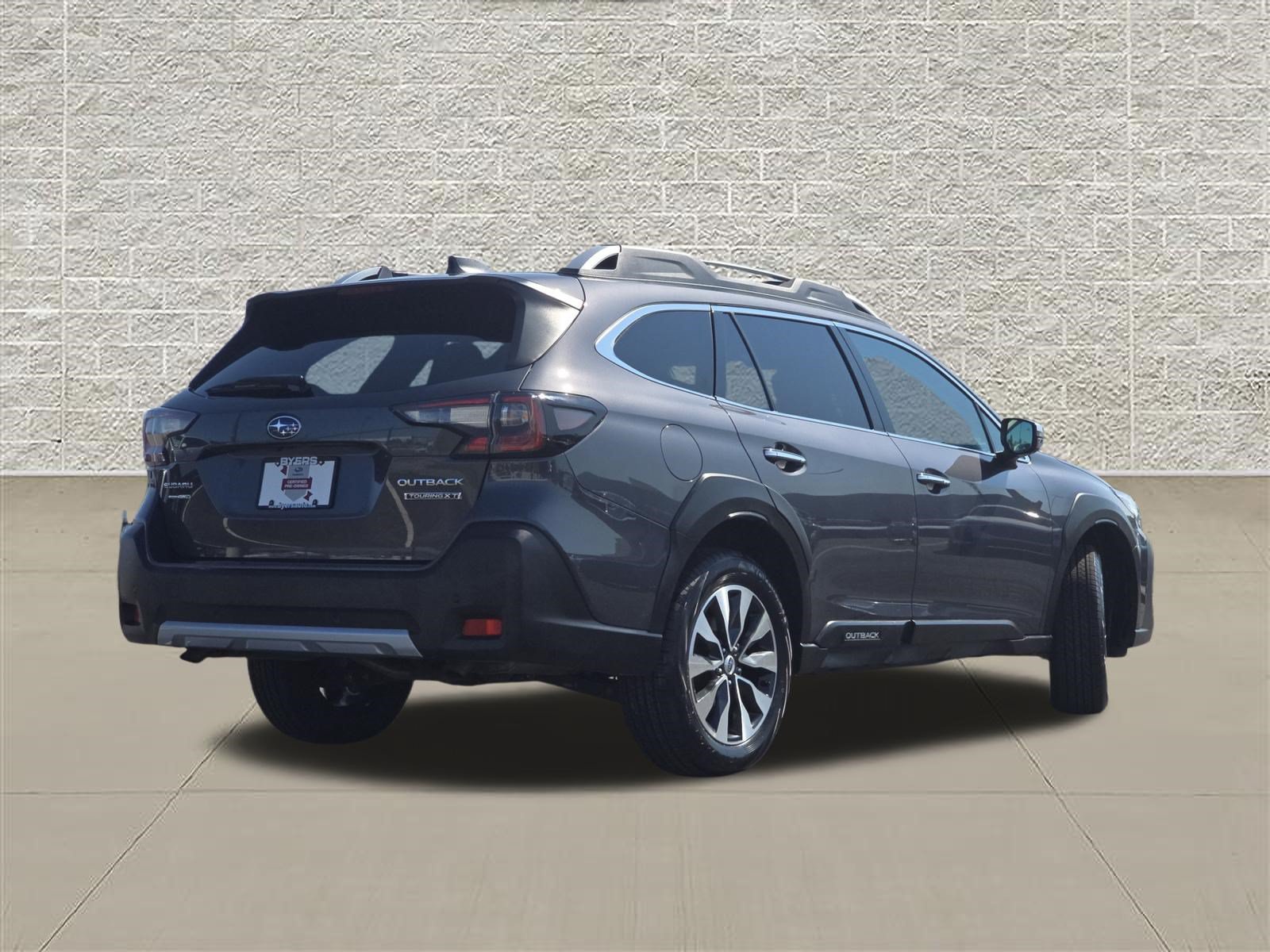Certified 2023 Subaru Outback Touring XT AWD/4WD image 7