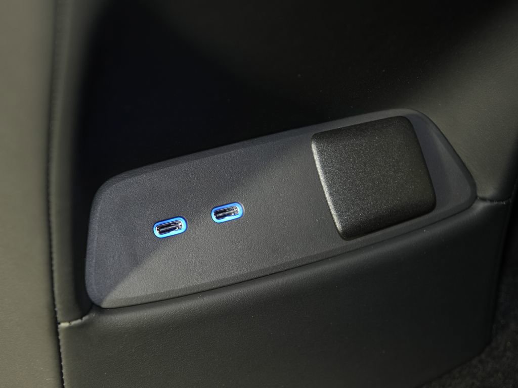 New 2026 Mercedes-Benz G 63 AMG 4MATIC image 34