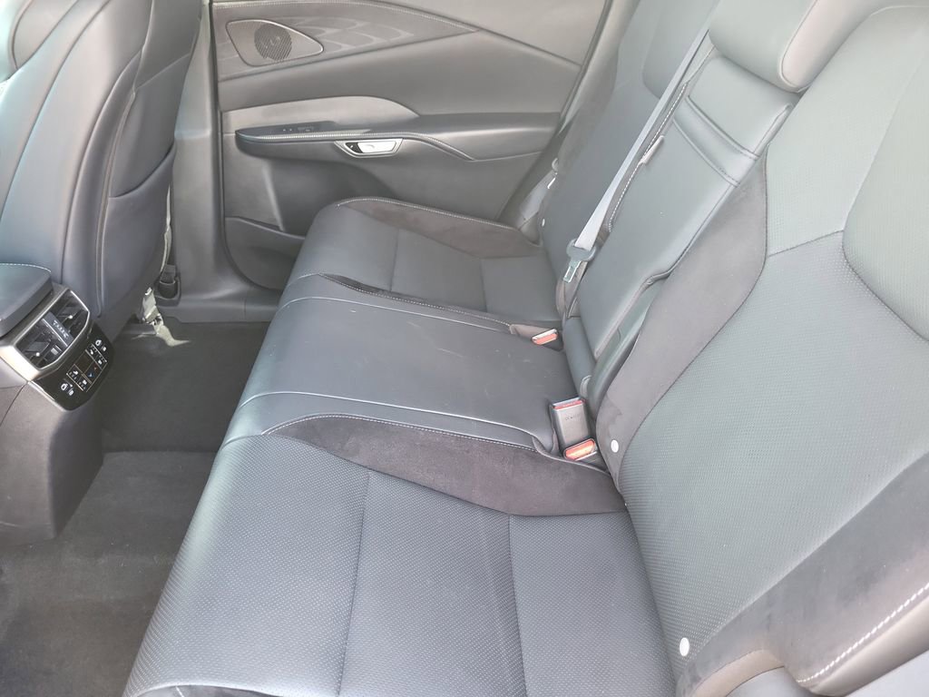 Used 2023 Lexus RX 500h F Sport image 12