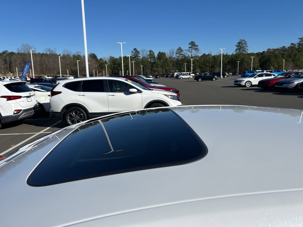 Used 2025 Honda Accord SE image 4