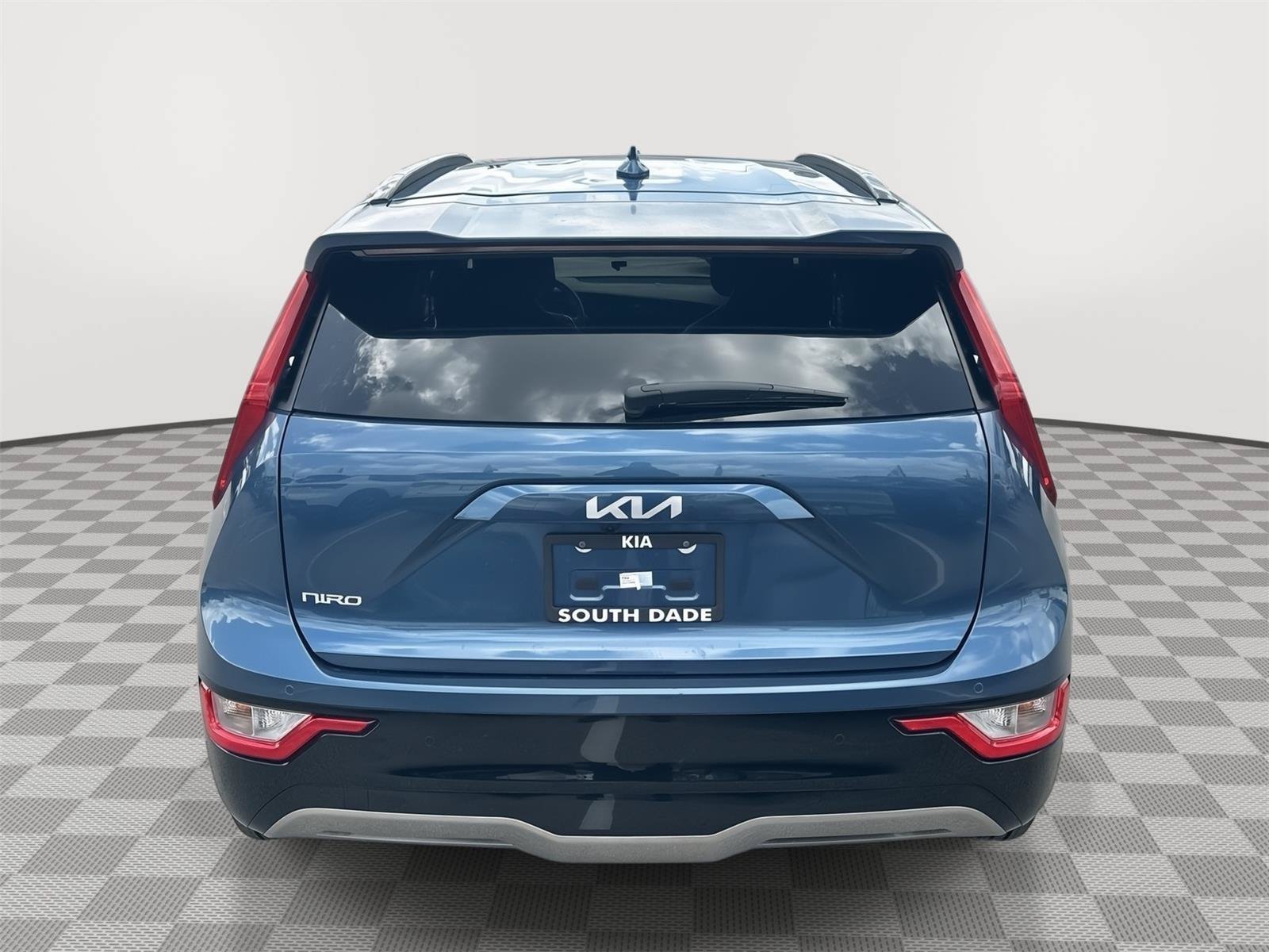 Used 2024 Kia Niro Wind FWD image 6