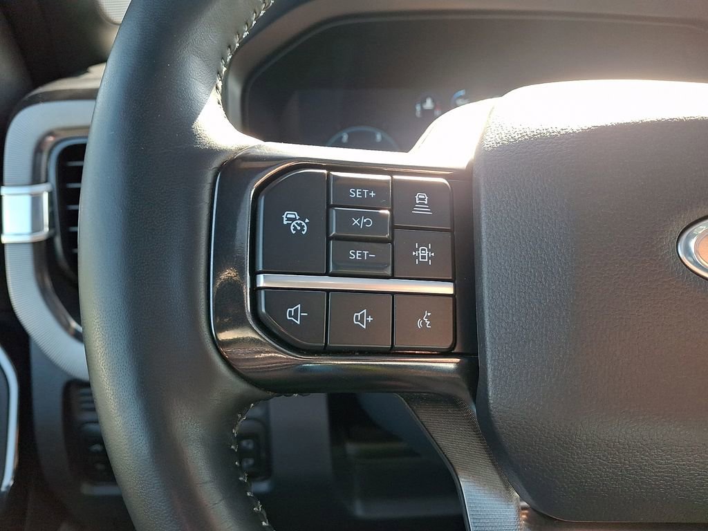 Used 2026 Ford F450 Platinum w/ FX4 Off-Road Package AWD/4WD image 23