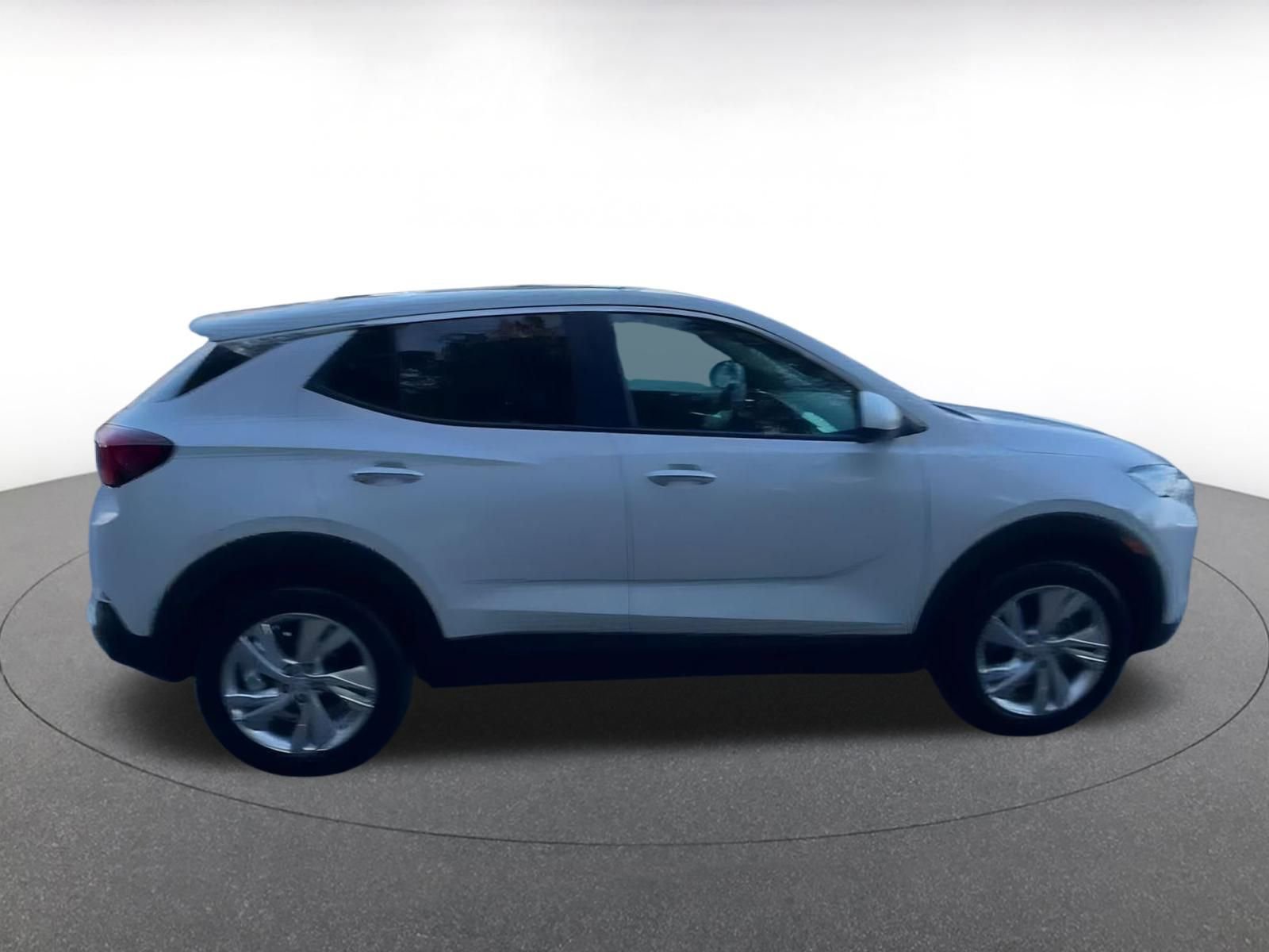 Used 2025 Buick Encore GX Preferred image 16